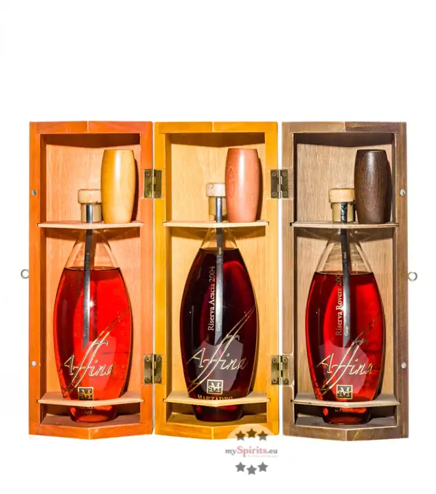 Marzadro Collezione Grappa Affina / 40,5 & 43 & 46,5 % Vol. / 3 x 0,35 Liter-Flaschen in Holzschatulle